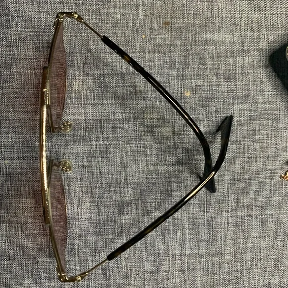 Christian Dior Sunglasses - Picture 3 of 8